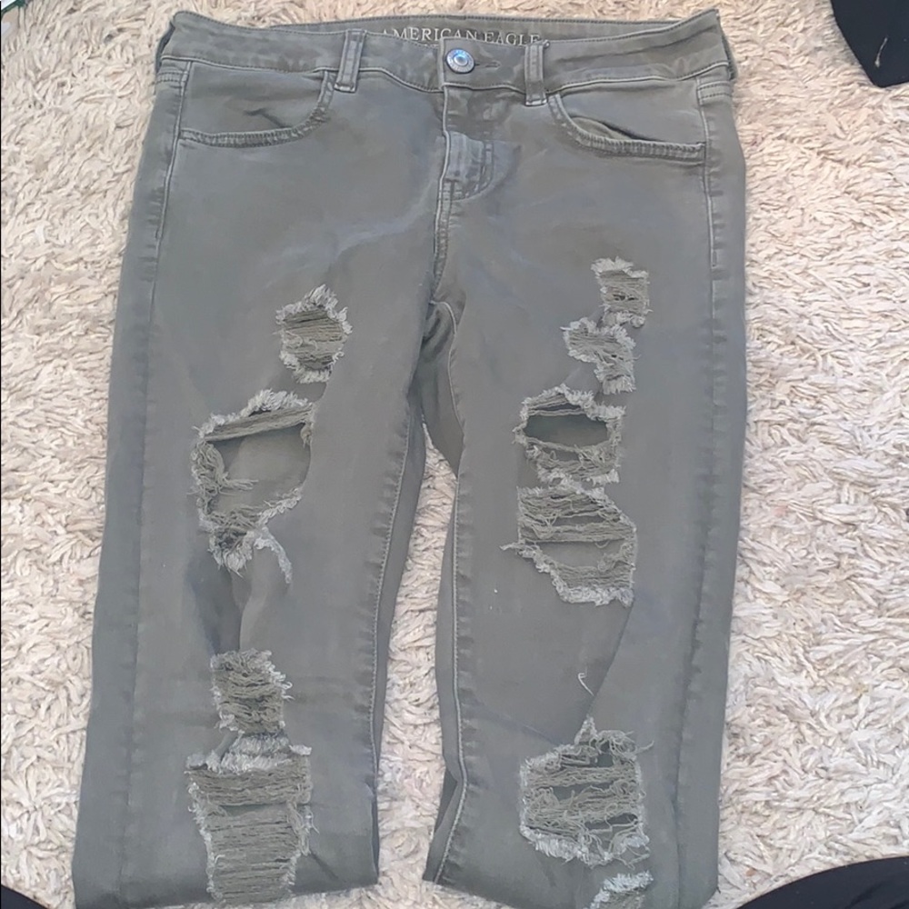 Green distressed AEO jeggings